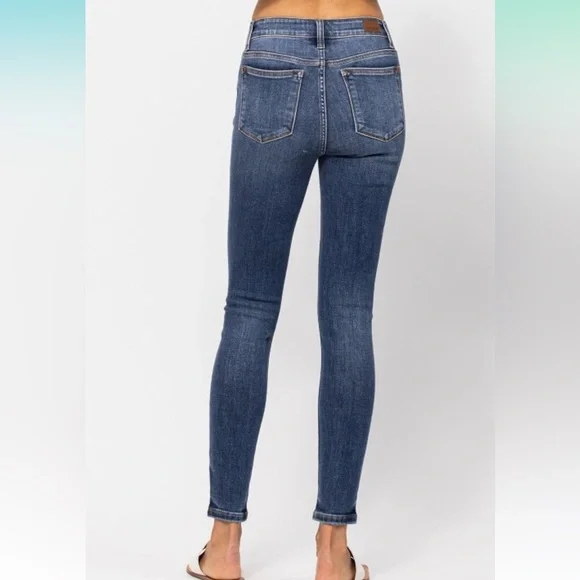 Judy Blue Skinny Fit Mid Rise Women's Blue Skinny Jeans - 24 - Picture 2 of 12